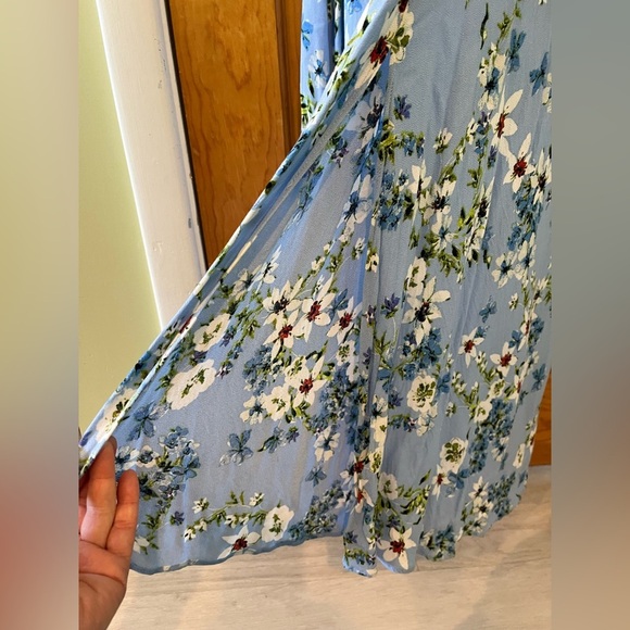 Banana Republic Floral Maxi Dress Size 6 Light Blue Summer Cocktail ECOVERO - Picture 6 of 11